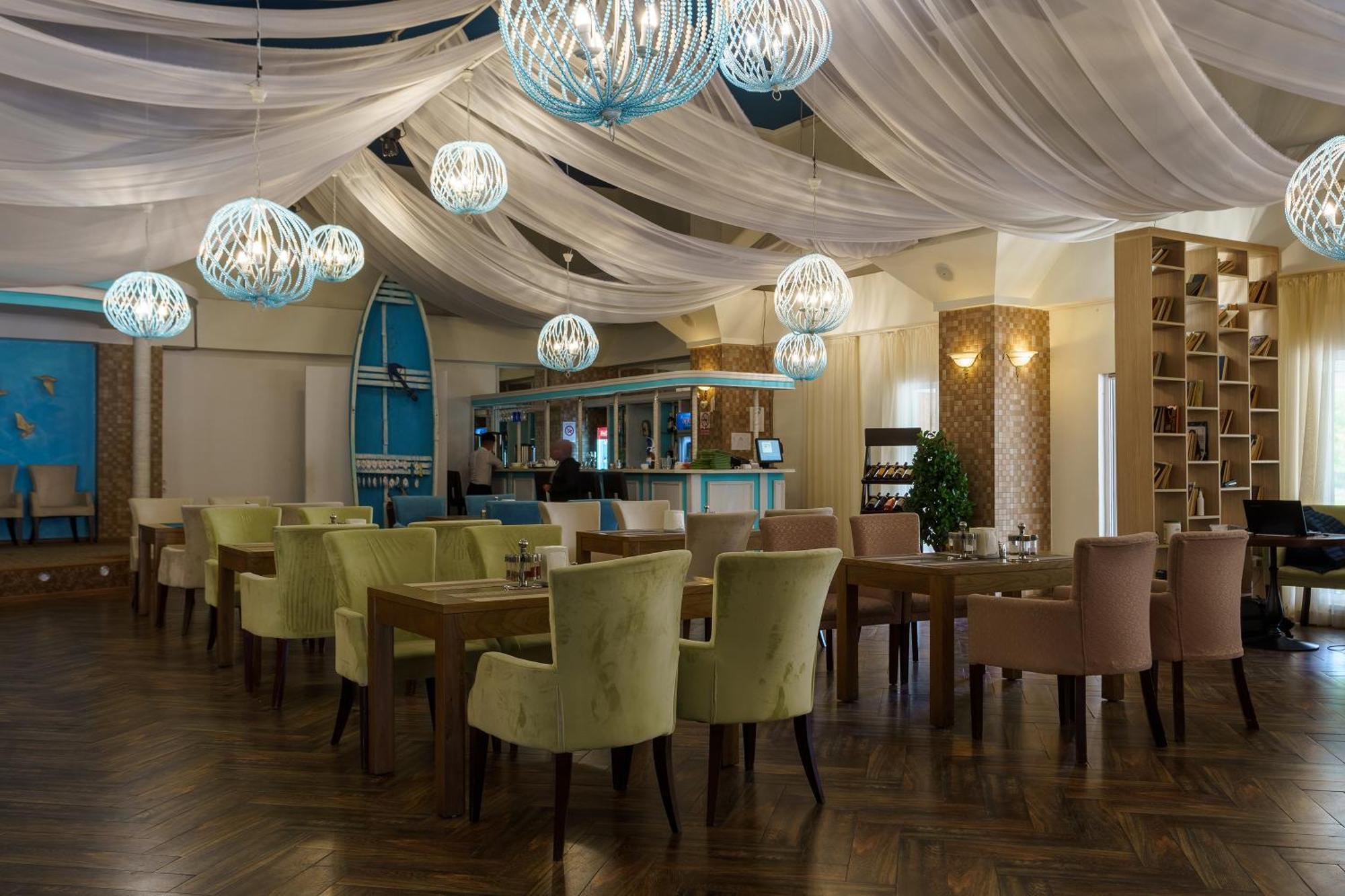 Talisman Village Hotel 보스테리 외부 사진
